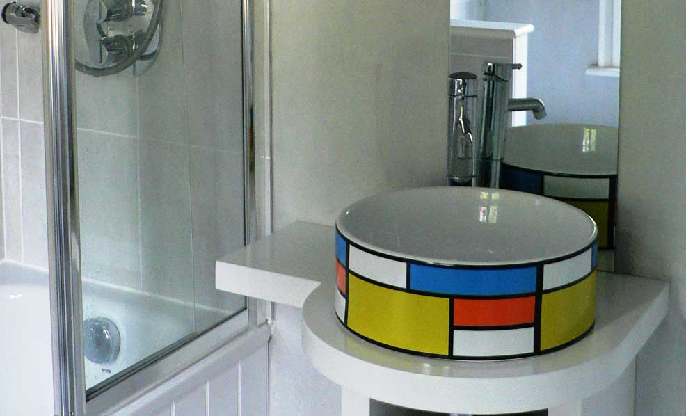 Mondrian Style bathroom basin